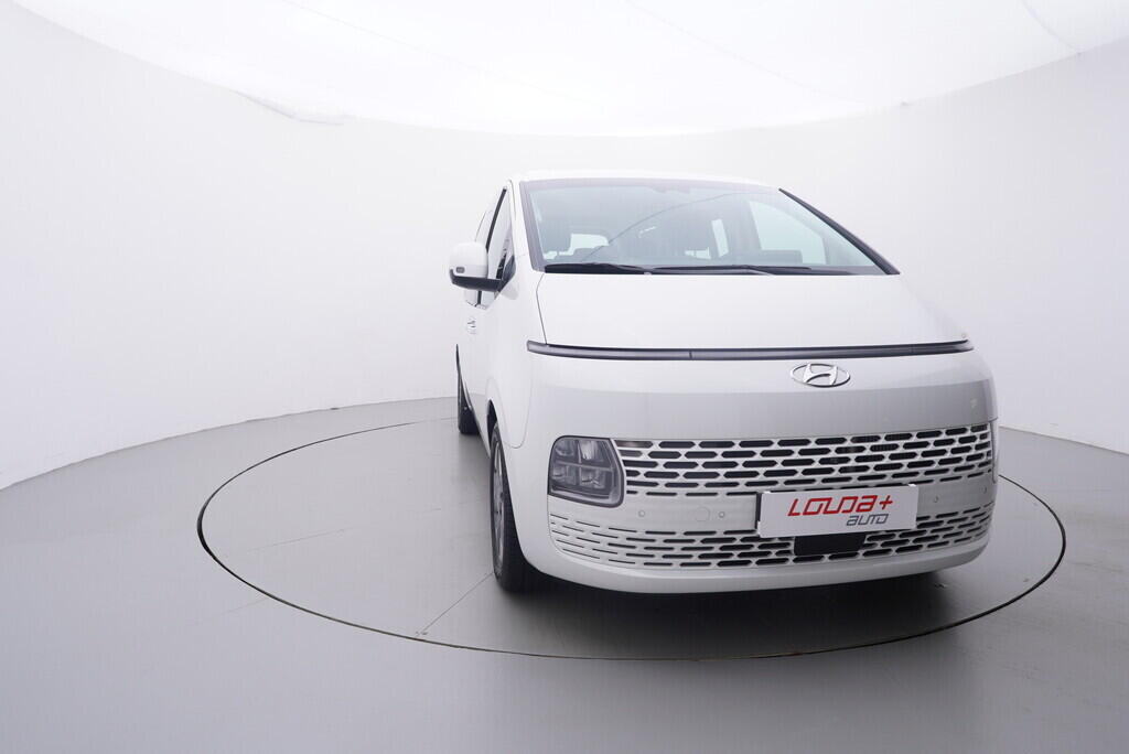 OV190V08767_17.webp_STARIA  2.2 CRDi 130 kW automat, DPH