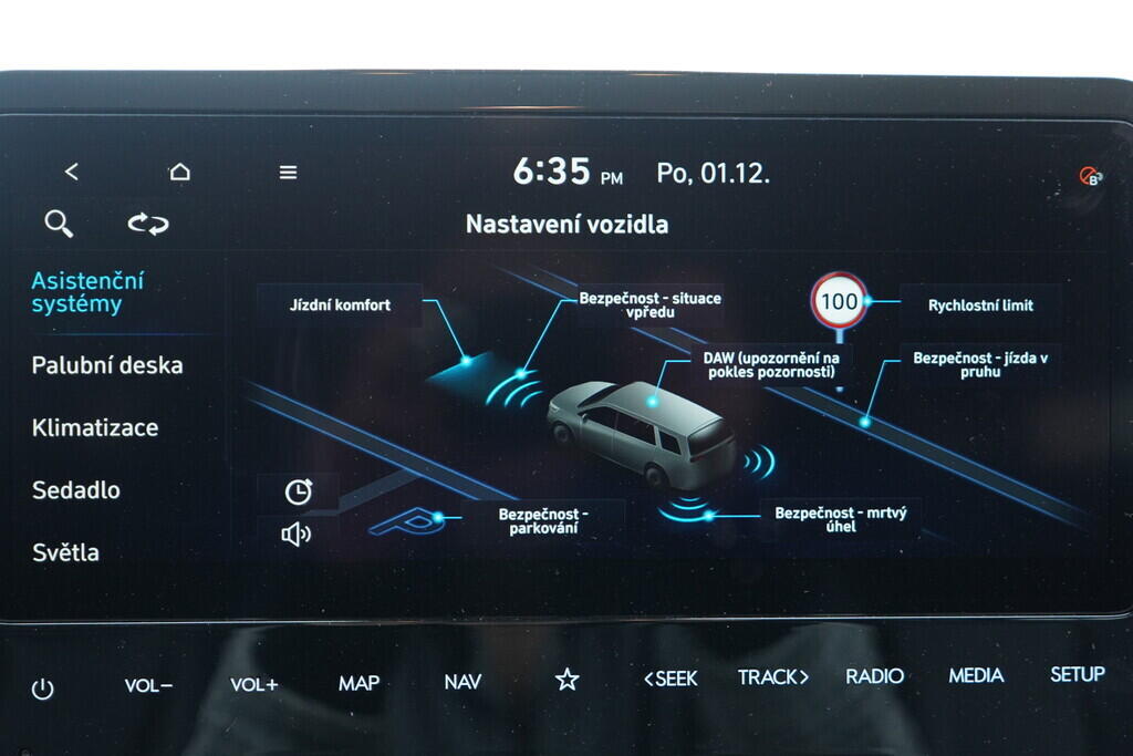 OV190V08767_29.webp_STARIA  2.2 CRDi 130 kW automat, DPH