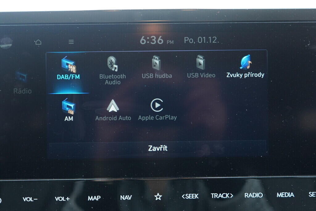 OV190V08767_30.webp_STARIA  2.2 CRDi 130 kW automat, DPH