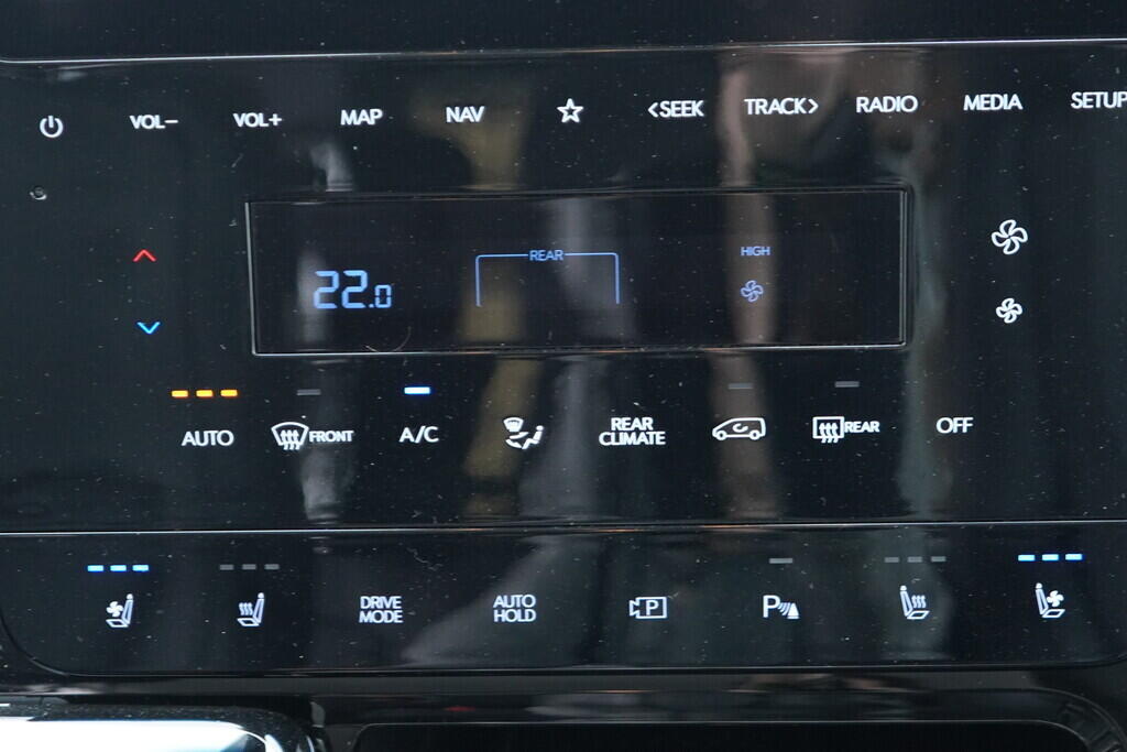 OV190V08767_33.webp_STARIA  2.2 CRDi 130 kW automat, DPH