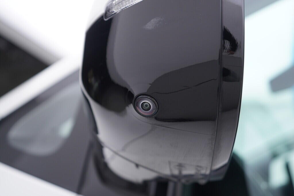 OV190V08767_42.webp_STARIA  2.2 CRDi 130 kW automat, DPH