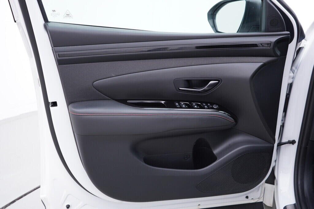 OV190V08770_19.webp_TUCSON N-Line 1.6 TGDI 132 kW automat, DPH