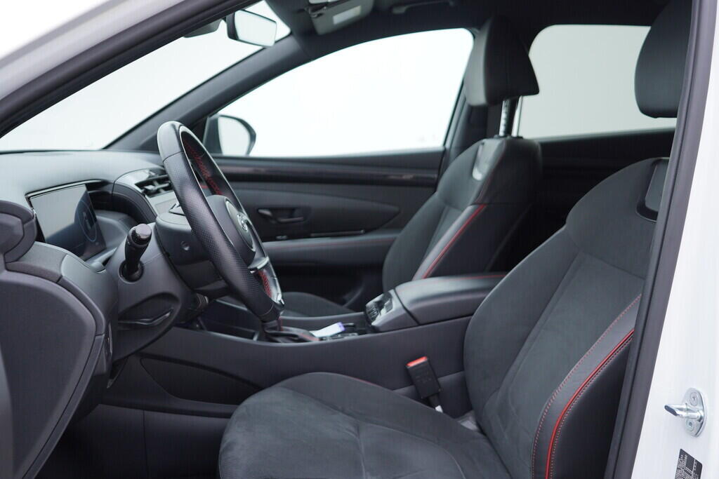 OV190V08770_22.webp_TUCSON N-Line 1.6 TGDI 132 kW automat, DPH