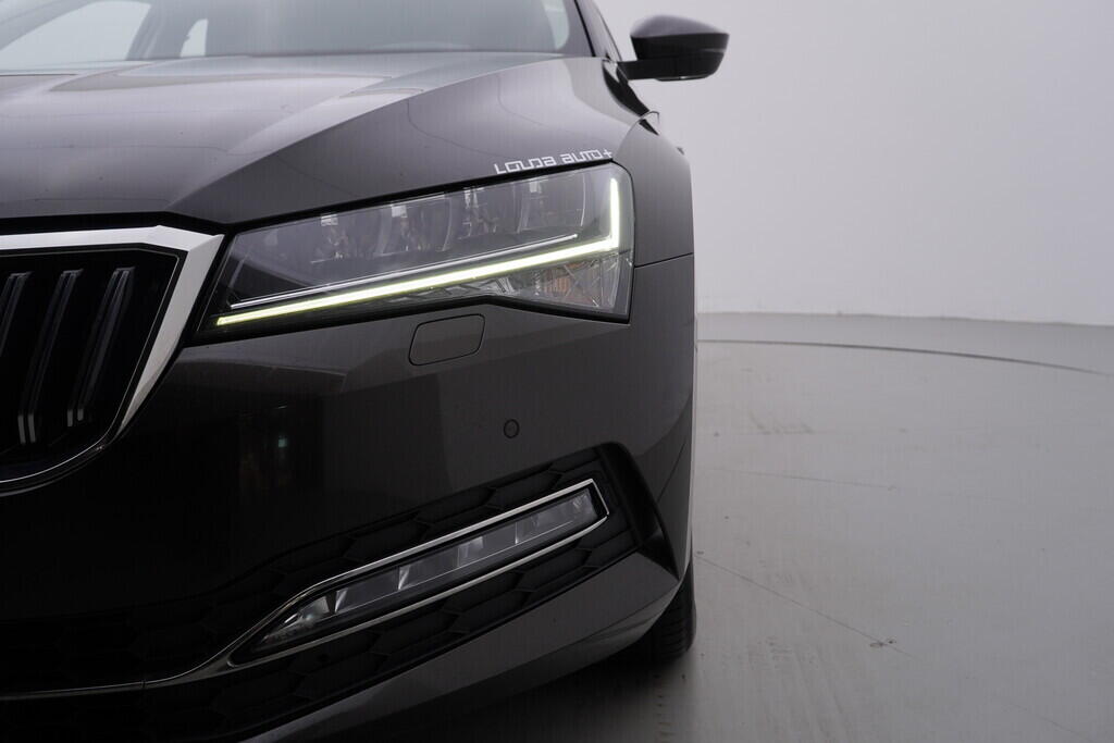 OV190V08773_44.webp_SUPERB Style 2.0 TDI 110 kW manuál, DPH