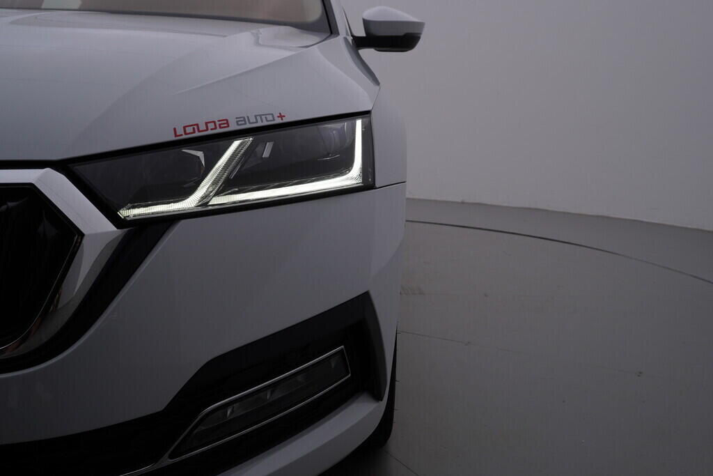 OV190V08775_42.webp_OCTAVIA Style 2.0 TDI 85 kW manuál, DPH