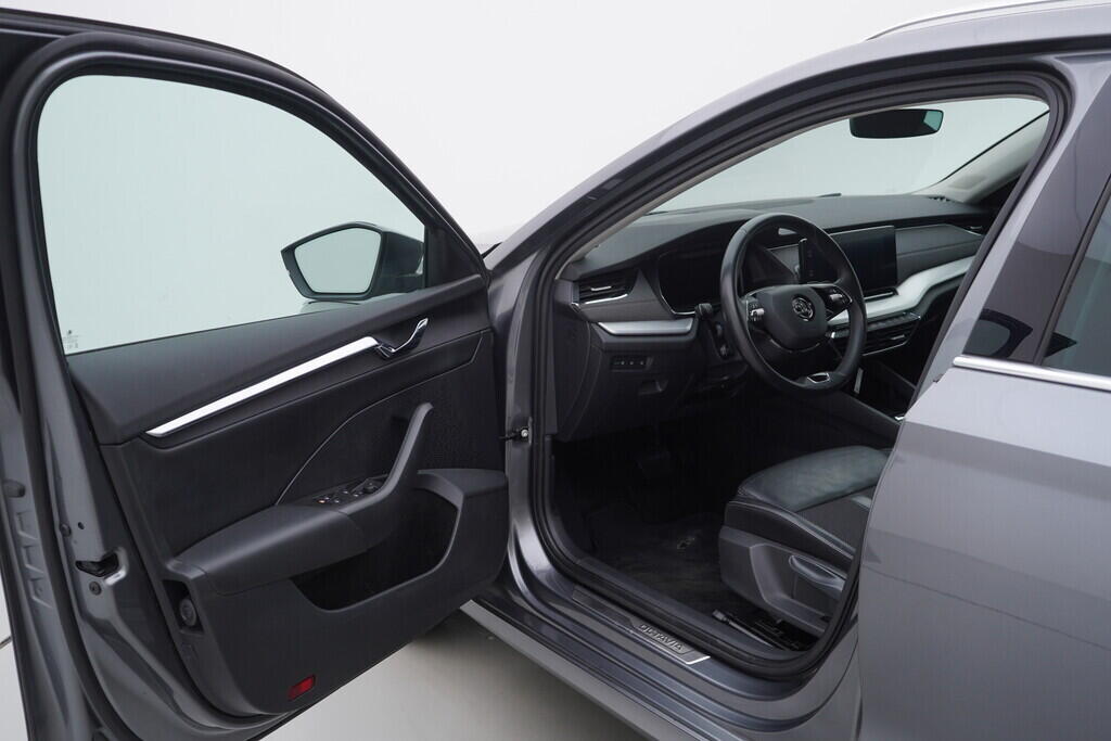 OV190V08776_18.webp_OCTAVIA Style 2.0 TDI 110 kW automat, DPH