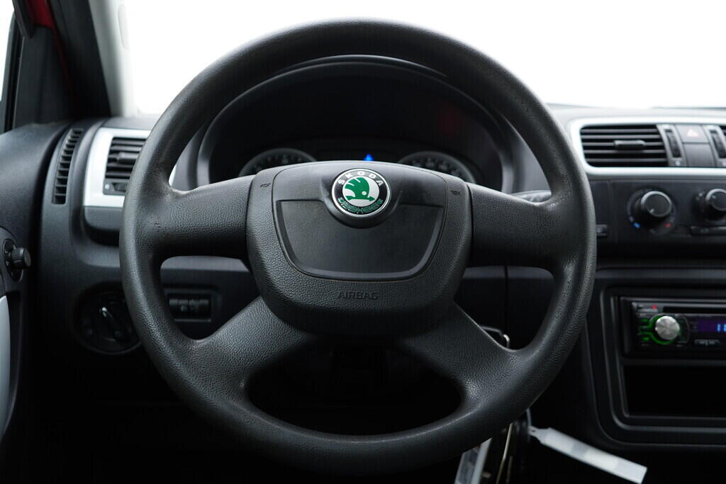OV190V08777_26.webp_FABIA Ambiente 1.4 TDI 51 kW manuál