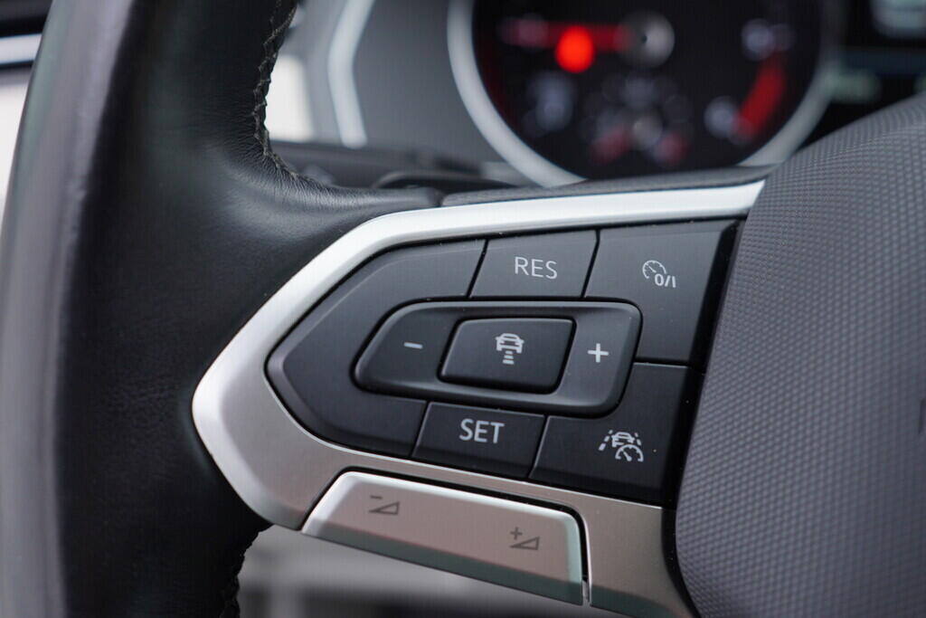 OV190V08779_26.webp_PASSAT VARIANT Elegance 2.0 TDI 110 kW automat, DPH