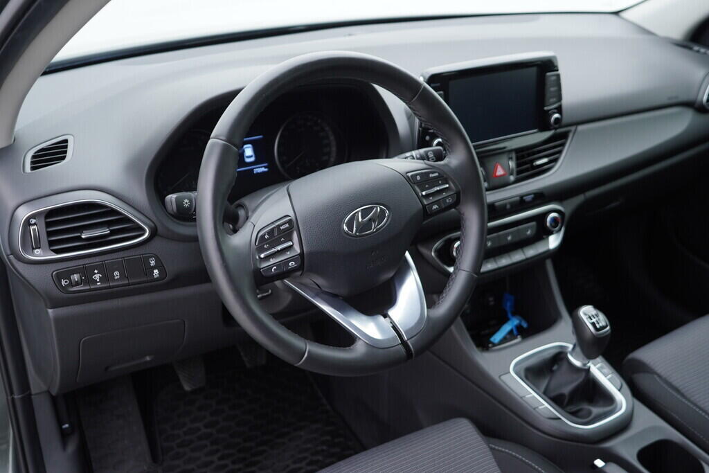 OV190V08780_21.webp_I30 Comfort 1.0  88 kW manuál, DPH