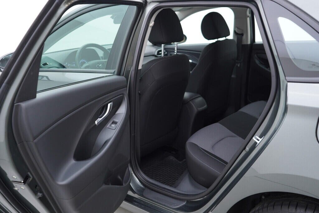 OV190V08780_31.webp_I30 Comfort 1.0  88 kW manuál, DPH