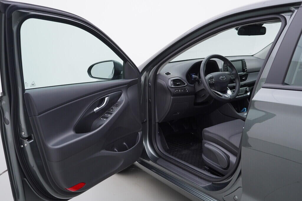 OV190V08781_18.webp_I30 Comfort 1.0 T-GDI 88 kW manuál, DPH