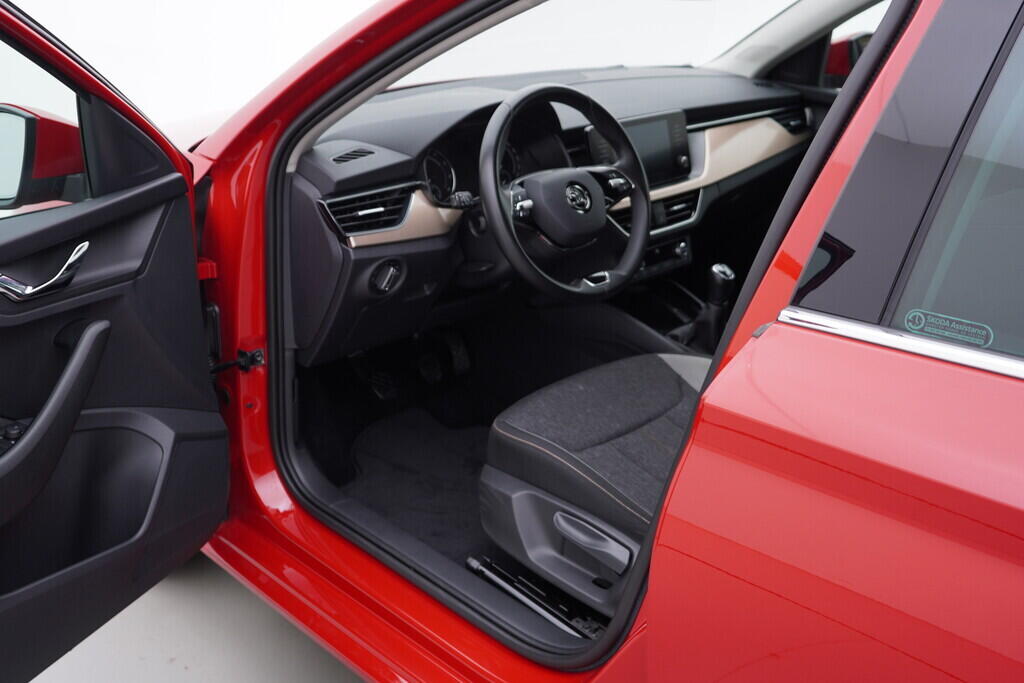 OV190V08782_18.webp_SCALA Style 1.0 TSI CNG 66 kW manuál, DPH