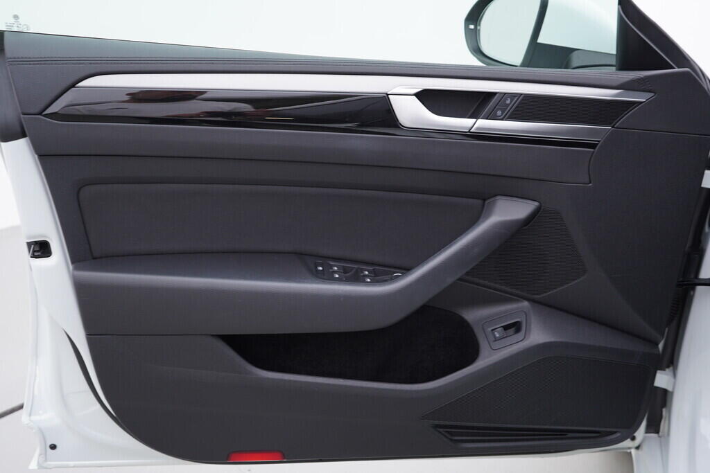 OV190V08783_19.webp_ARTEON Shooting Brake 2.0 TDI 110 kW automat, DPH