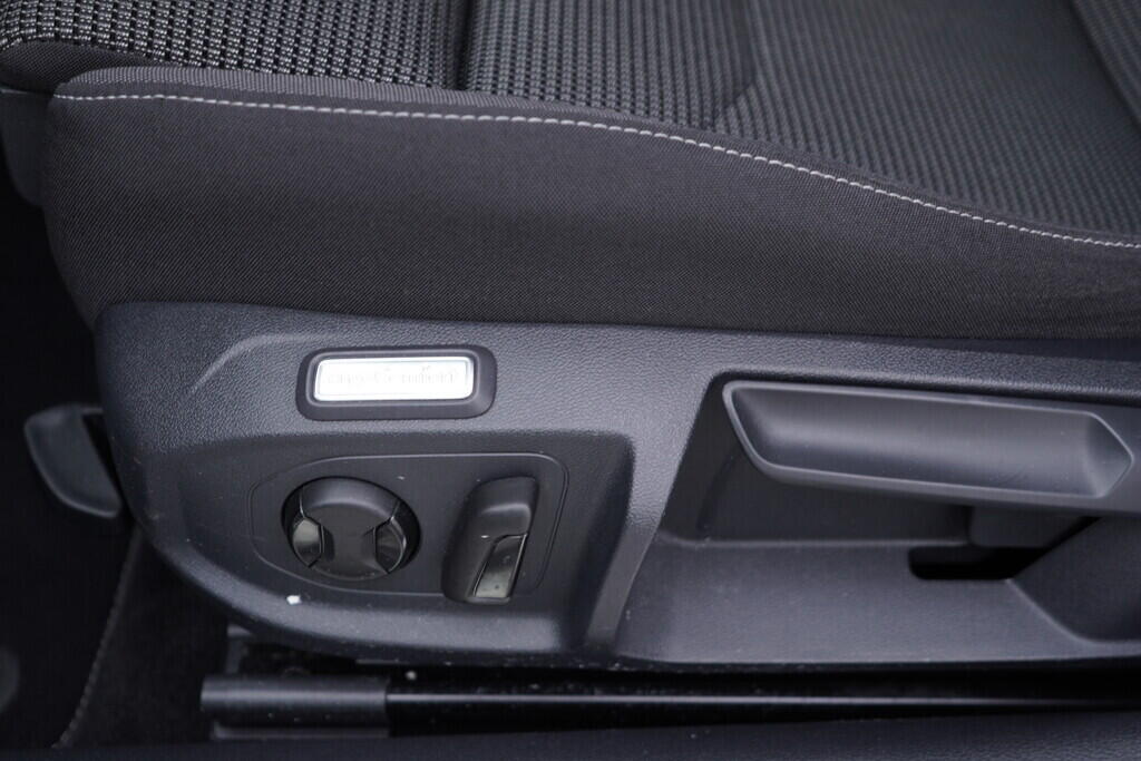 OV190V08783_23.webp_ARTEON Shooting Brake 2.0 TDI 110 kW automat, DPH