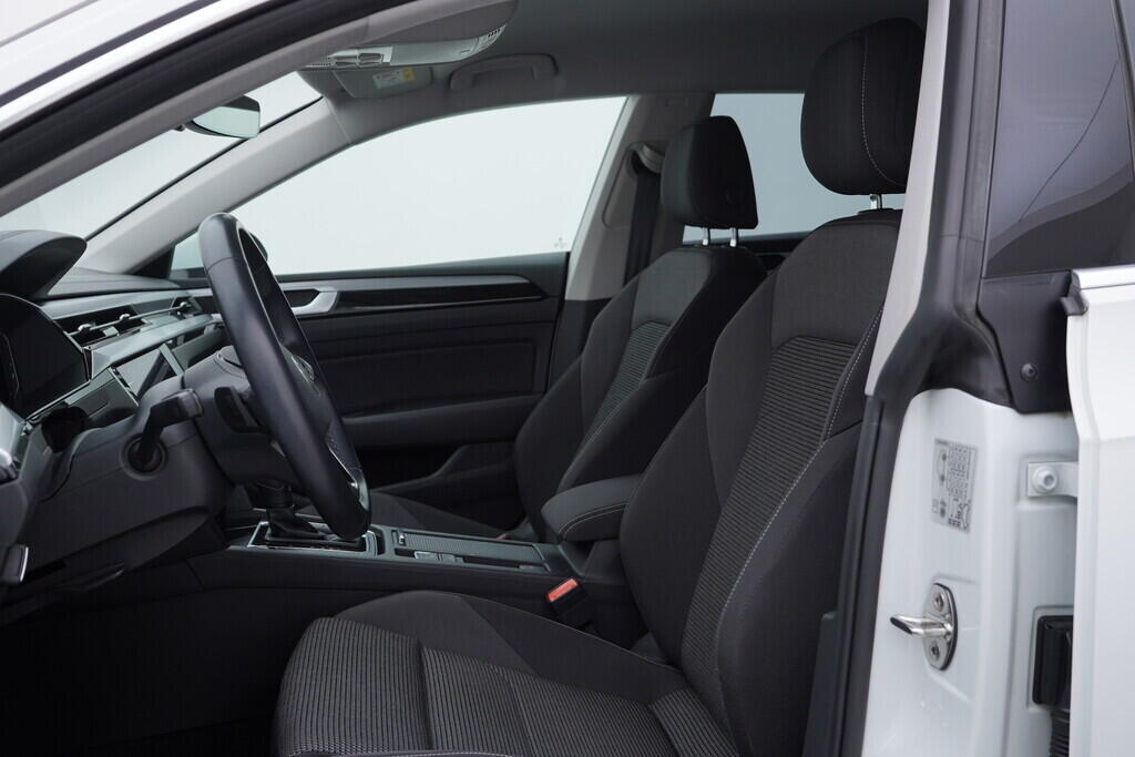 OV190V08783_25.webp_ARTEON Shooting Brake 2.0 TDI 110 kW automat, DPH