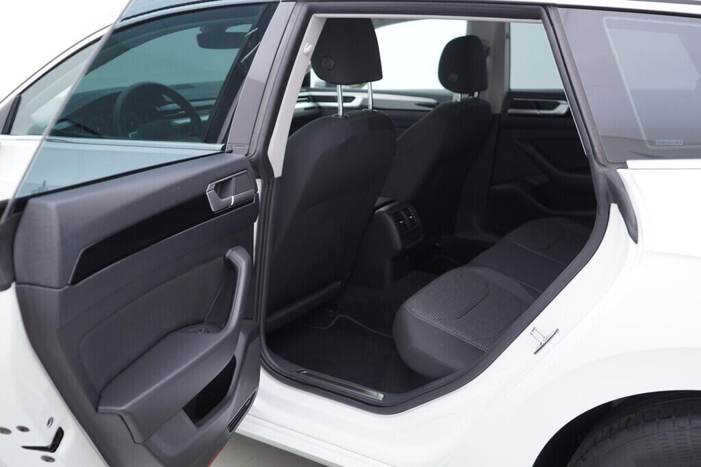 OV190V08783_37.webp_ARTEON Shooting Brake 2.0 TDI 110 kW automat, DPH