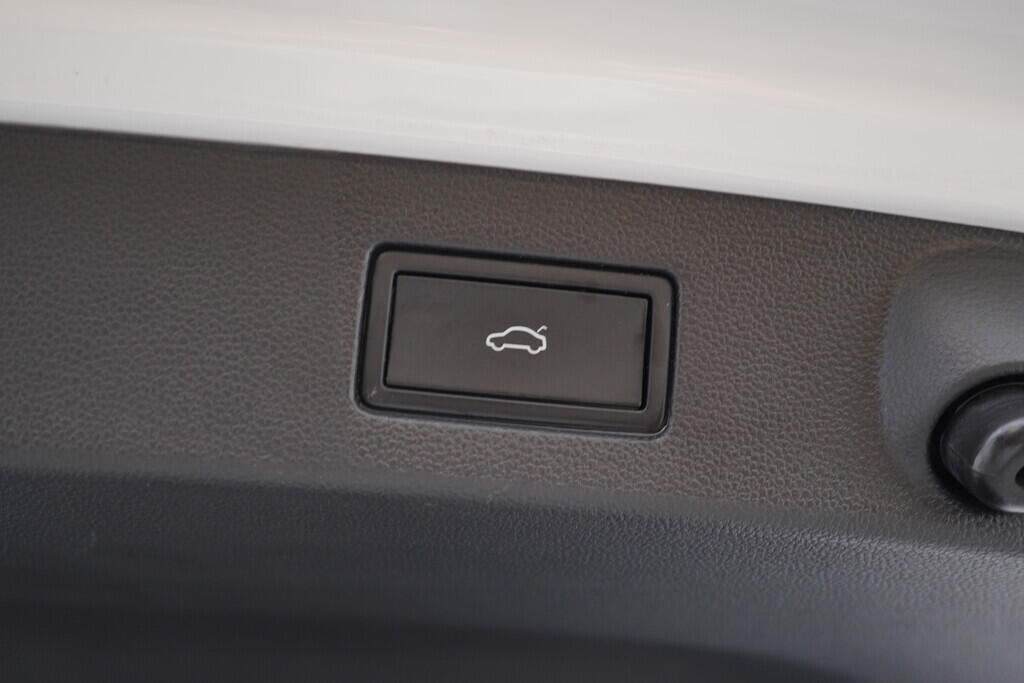 OV190V08783_40.webp_ARTEON Shooting Brake 2.0 TDI 110 kW automat, DPH