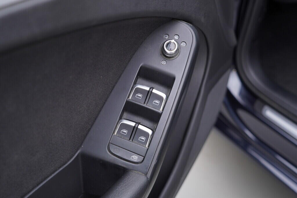 OV190V08791_20.webp_A4 AVANT Clean 2.0 TDI 110 kW automat