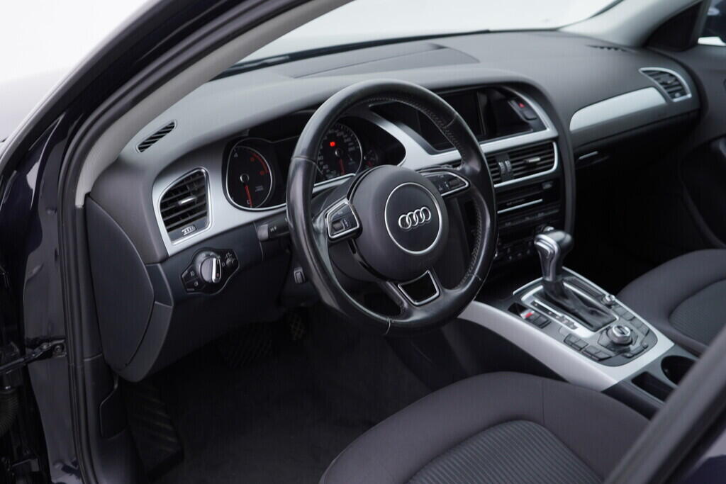 OV190V08791_21.webp_A4 AVANT Clean 2.0 TDI 110 kW automat