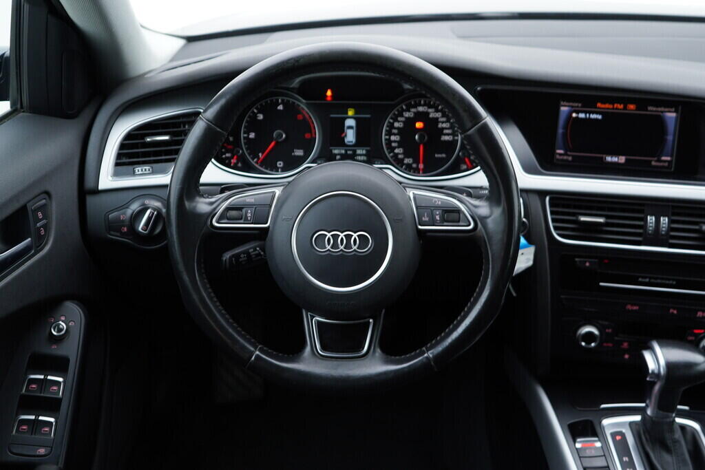 OV190V08791_27.webp_A4 AVANT Clean 2.0 TDI 110 kW automat