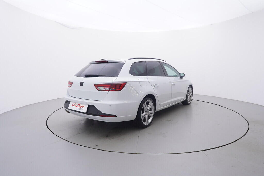 OV190V08796_14.webp_LEON ST FR 2.0 TDI 110 kW manuál