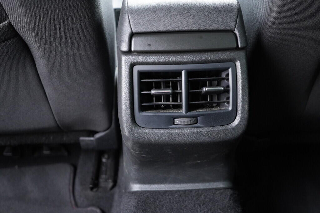 OV190V08796_37.webp_LEON ST FR 2.0 TDI 110 kW manuál