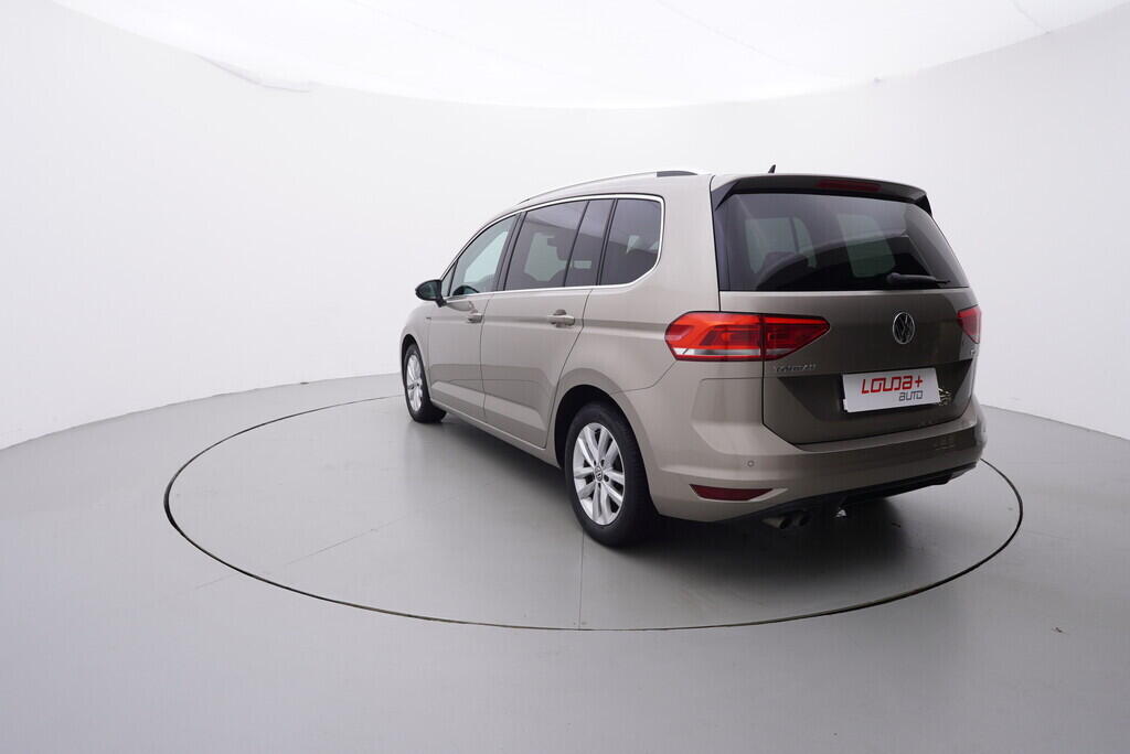 OV190V08797_13.webp_TOURAN  1.4 TSI 110 kW manuál