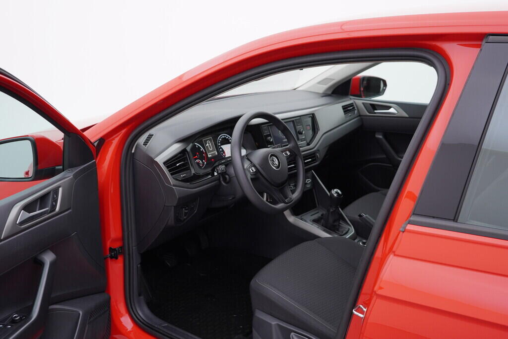 OV190V08802_18.webp_POLO COMFORTLINE 1.0 TSI 70 kW manuál, DPH