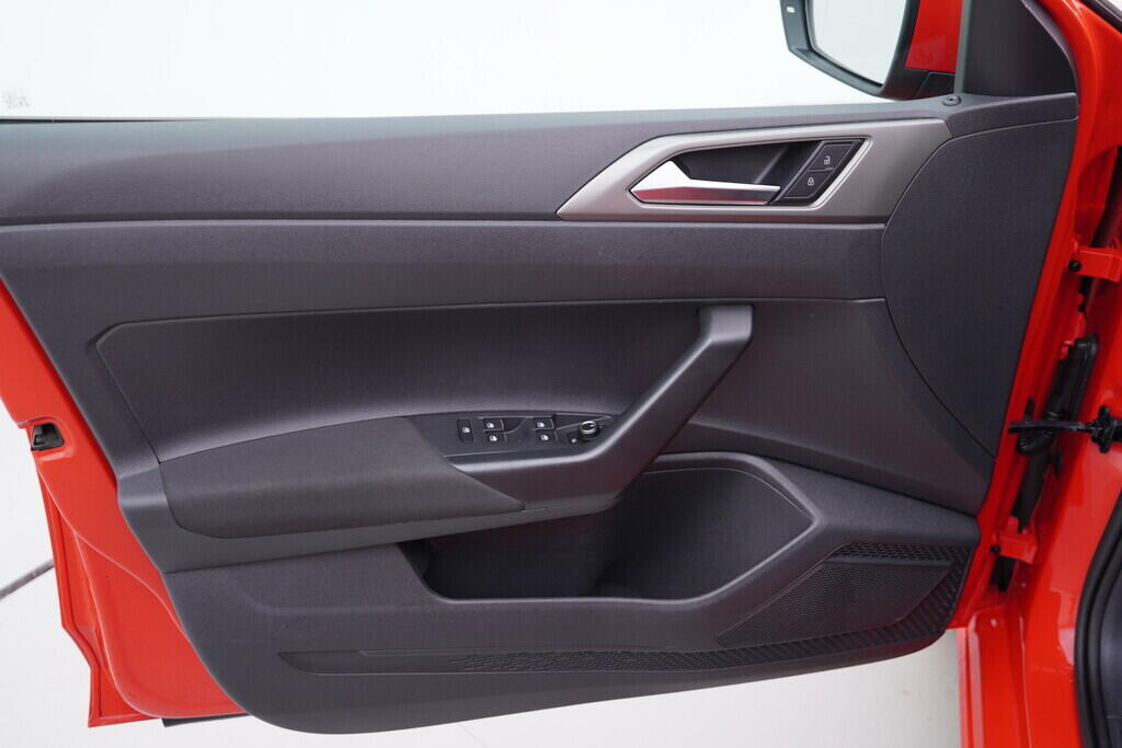 OV190V08802_19.webp_POLO COMFORTLINE 1.0 TSI 70 kW manuál, DPH