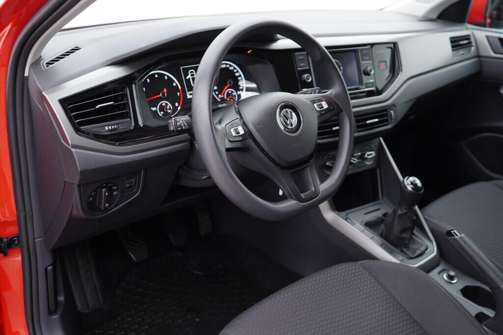 OV190V08802_21.webp_POLO COMFORTLINE 1.0 TSI 70 kW manuál, DPH