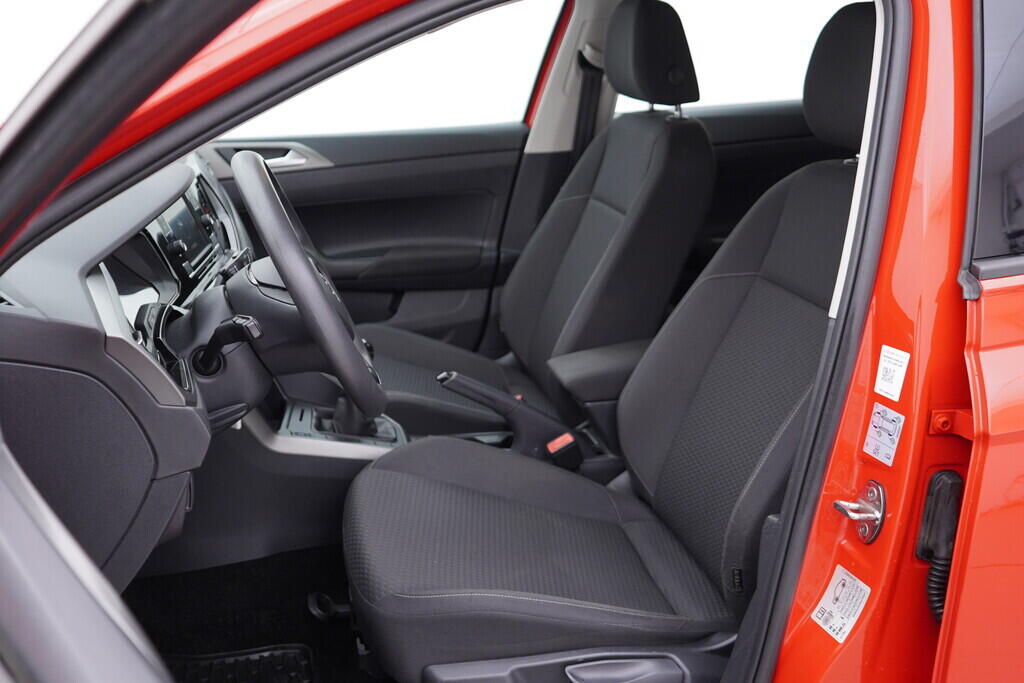 OV190V08802_22.webp_POLO COMFORTLINE 1.0 TSI 70 kW manuál, DPH