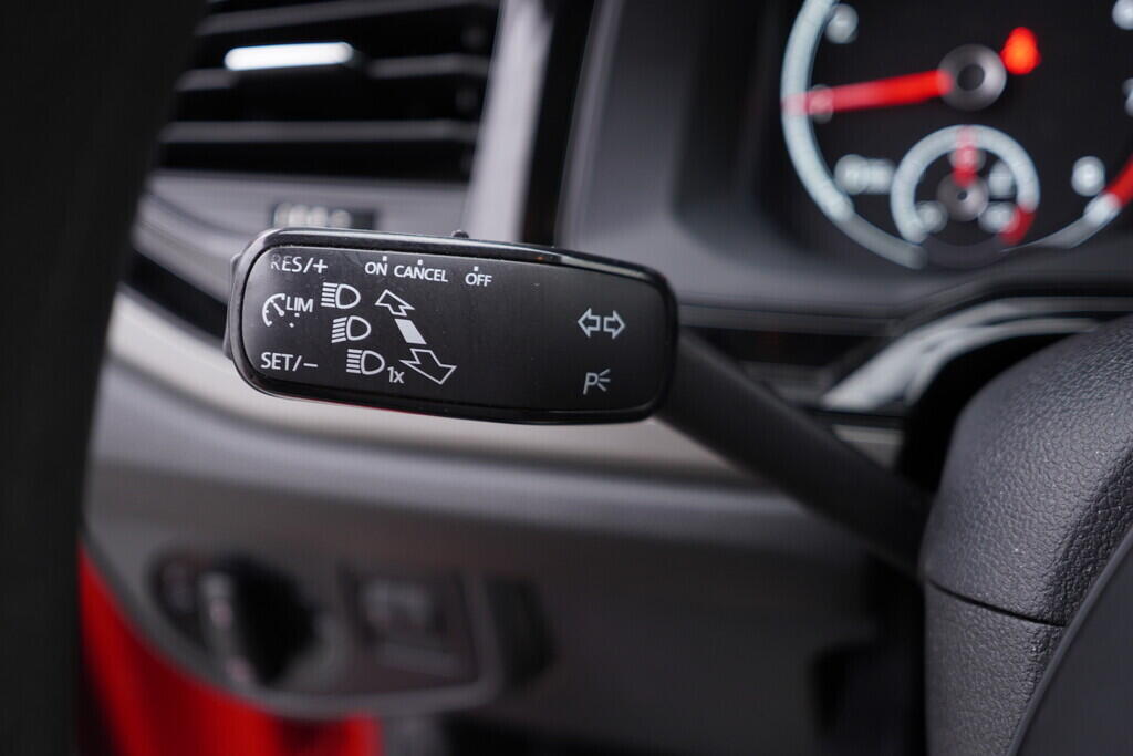 OV190V08802_23.webp_POLO COMFORTLINE 1.0 TSI 70 kW manuál, DPH