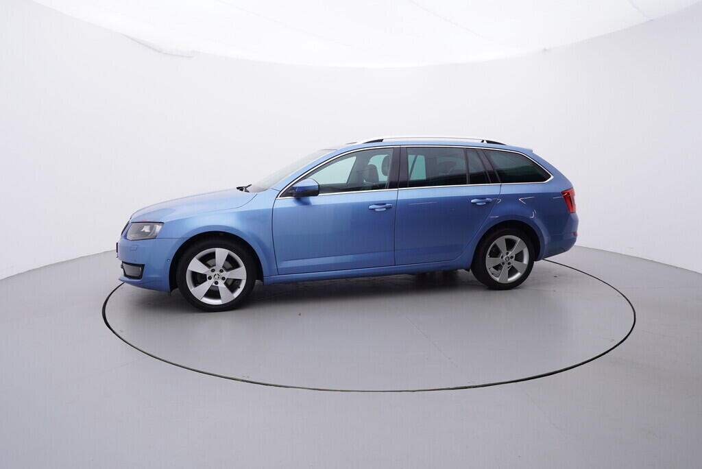 OV190V08803_11.webp_OCTAVIA Style 1.6 TDI 81 kW automat