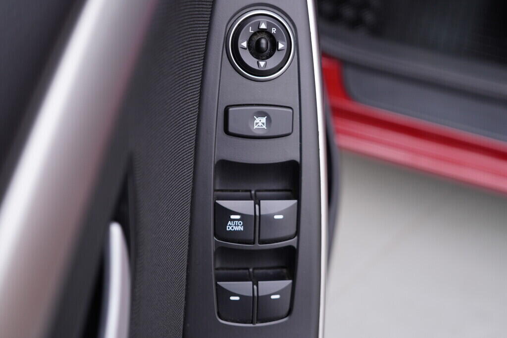 OV190V08807_20.webp_I30  1.6  88 kW manuál