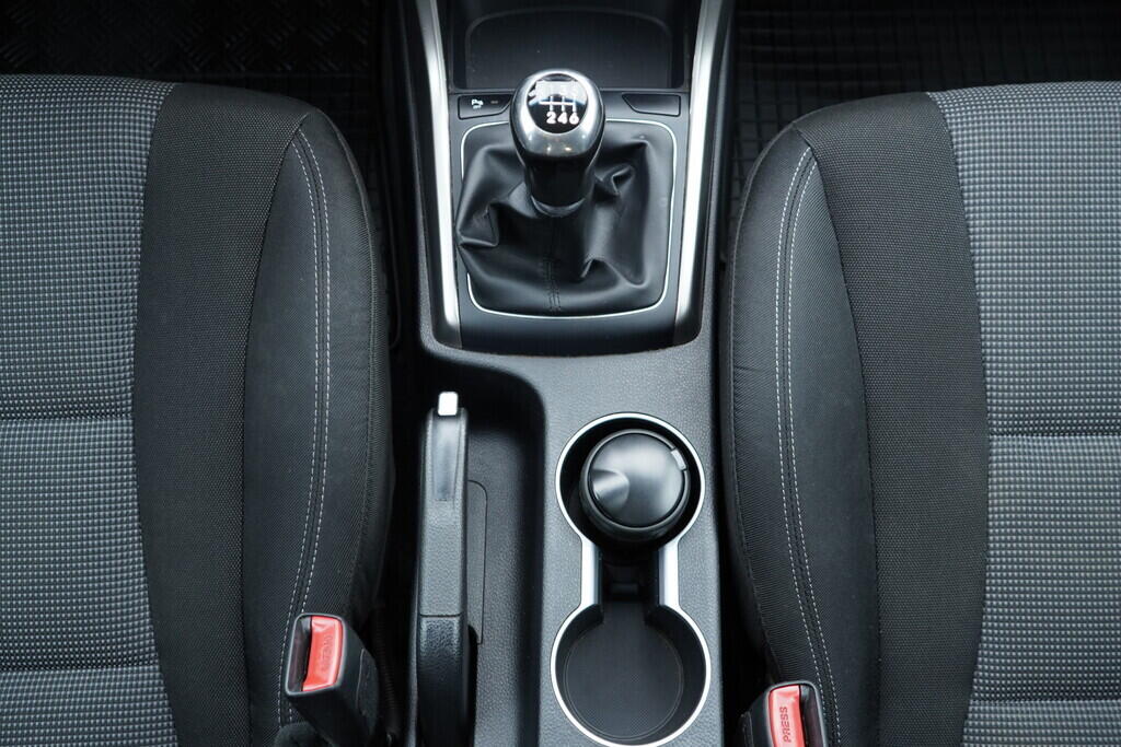 OV190V08807_31.webp_I30  1.6  88 kW manuál