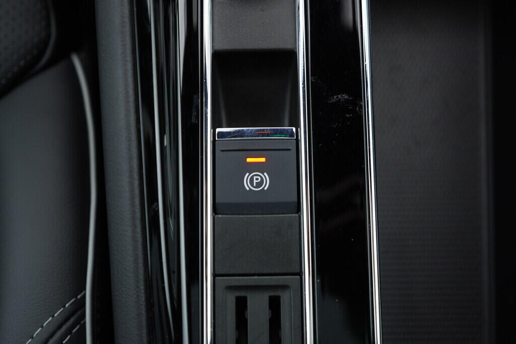 OV190V08808_39.webp_ENYAQ RS C. 834801 220 kW automat, DPH