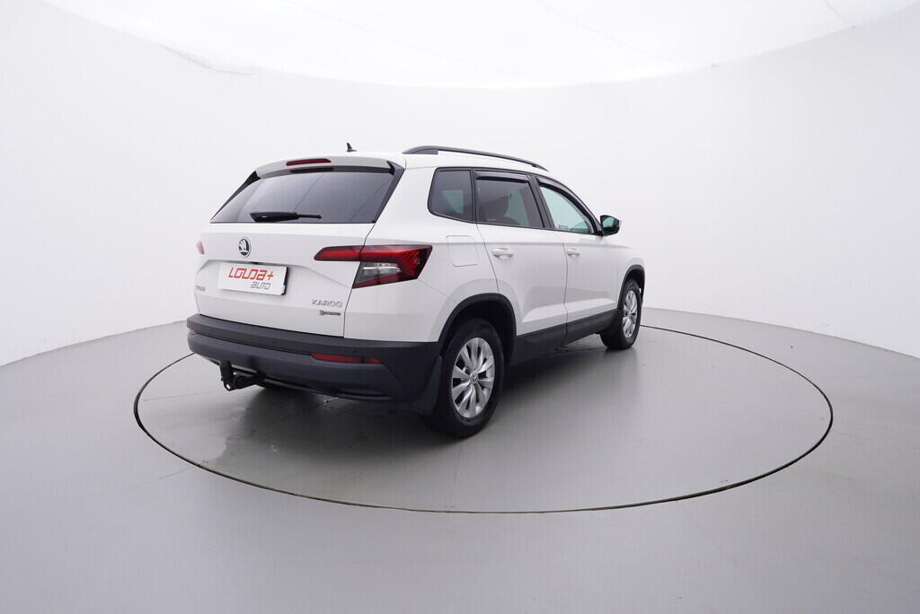 OV190V08817_14.webp_KAROQ Style 1.6 TDI 85 kW manuál