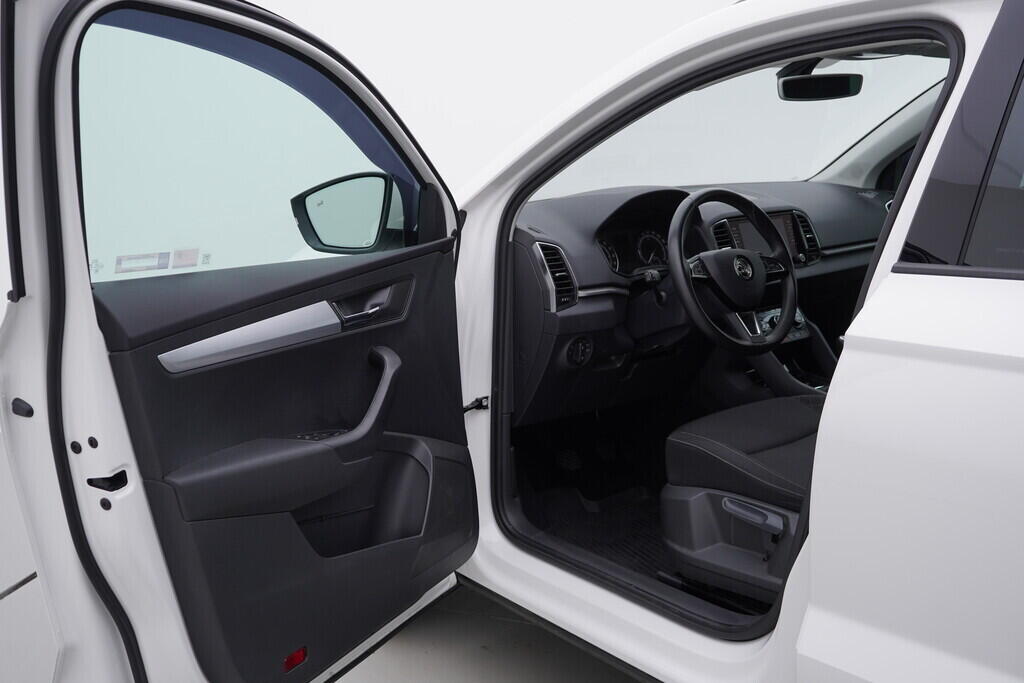 OV190V08817_18.webp_KAROQ Style 1.6 TDI 85 kW manuál