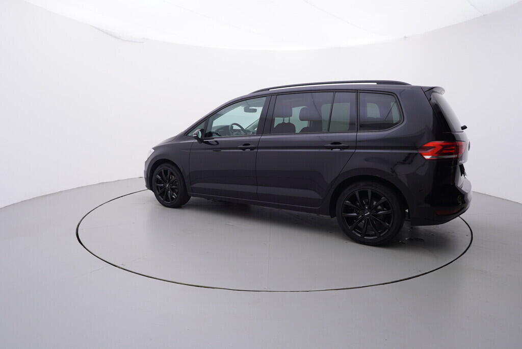 OV190V08819_12.webp_TOURAN Comfortline  1.6 TDI 81 kW manuál