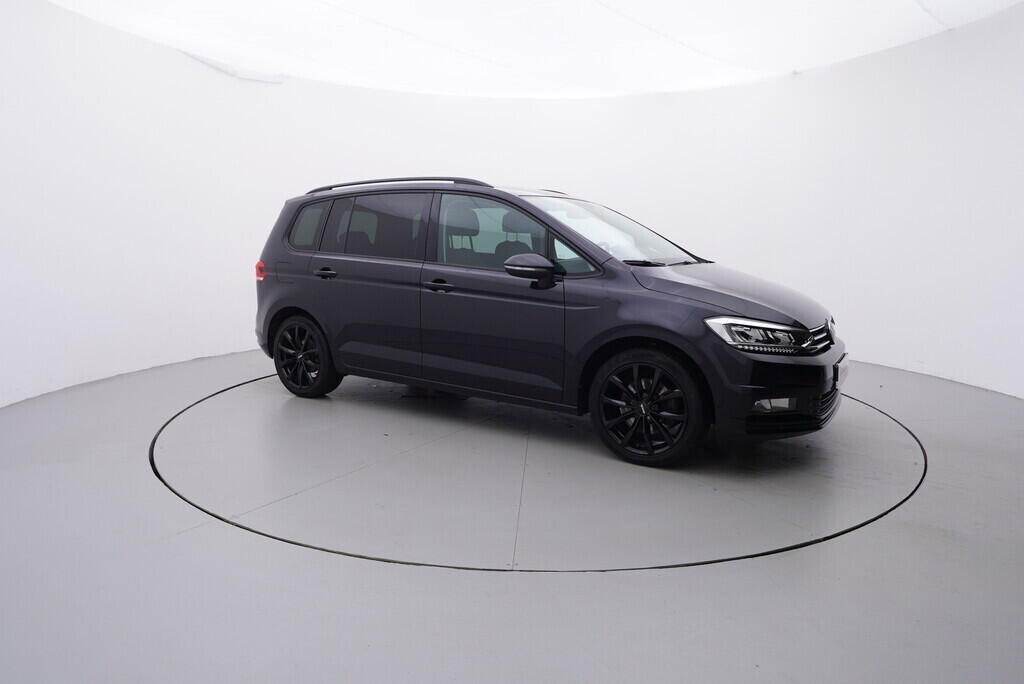 OV190V08819_16.webp_TOURAN Comfortline  1.6 TDI 81 kW manuál