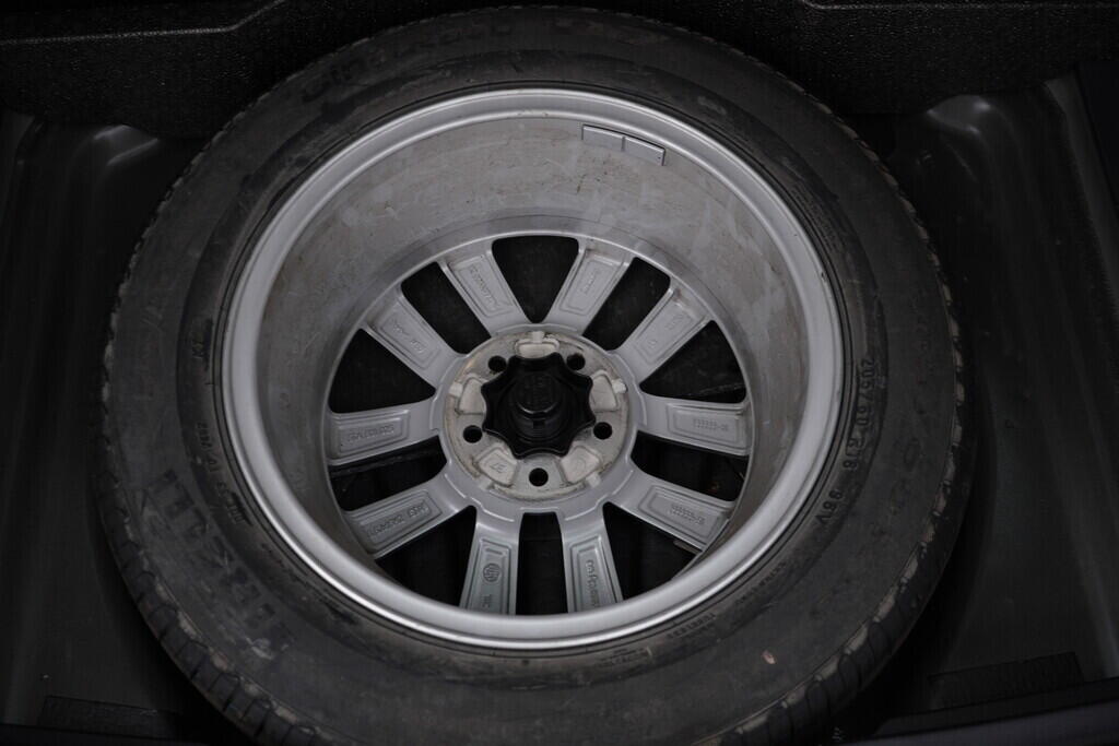OV190V08819_38.webp_TOURAN Comfortline  1.6 TDI 81 kW manuál