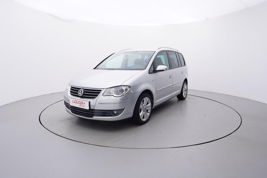 OV190V08820_10.webp_TOURAN Highline 1.9 TDI 77 kW automat