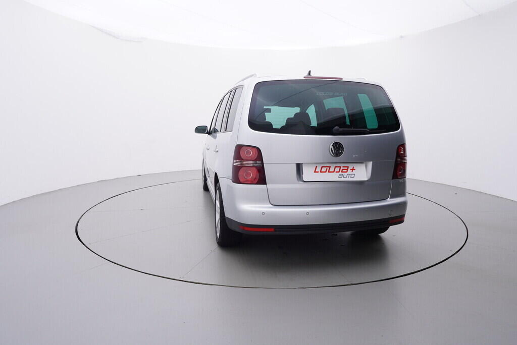 OV190V08820_13.webp_TOURAN Highline 1.9 TDI 77 kW automat