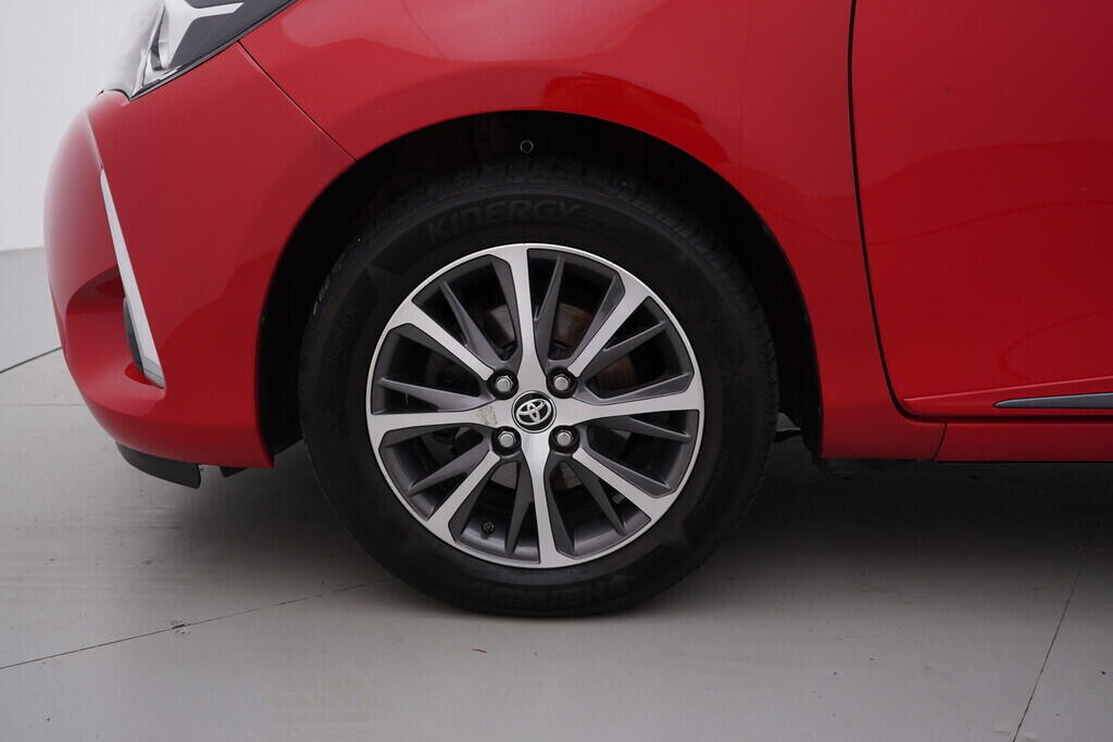 OV190V08821_40.webp_YARIS EDICE 20 1.5  82 kW manuál