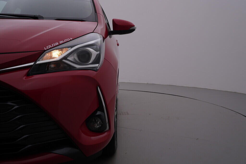 OV190V08821_41.webp_YARIS EDICE 20 1.5  82 kW manuál