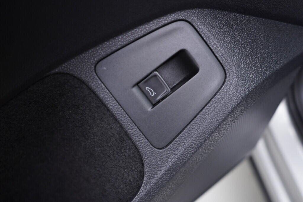 OV190V08822_33.webp_TIGUAN  1.5 TSI 110 kW manuál