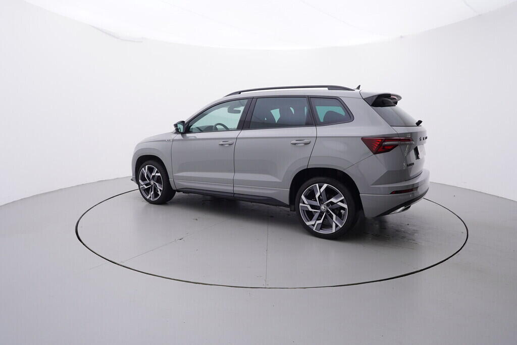 OV190V08831_12.webp_KAROQ SportLine 2.0 TSI 110 kW automat