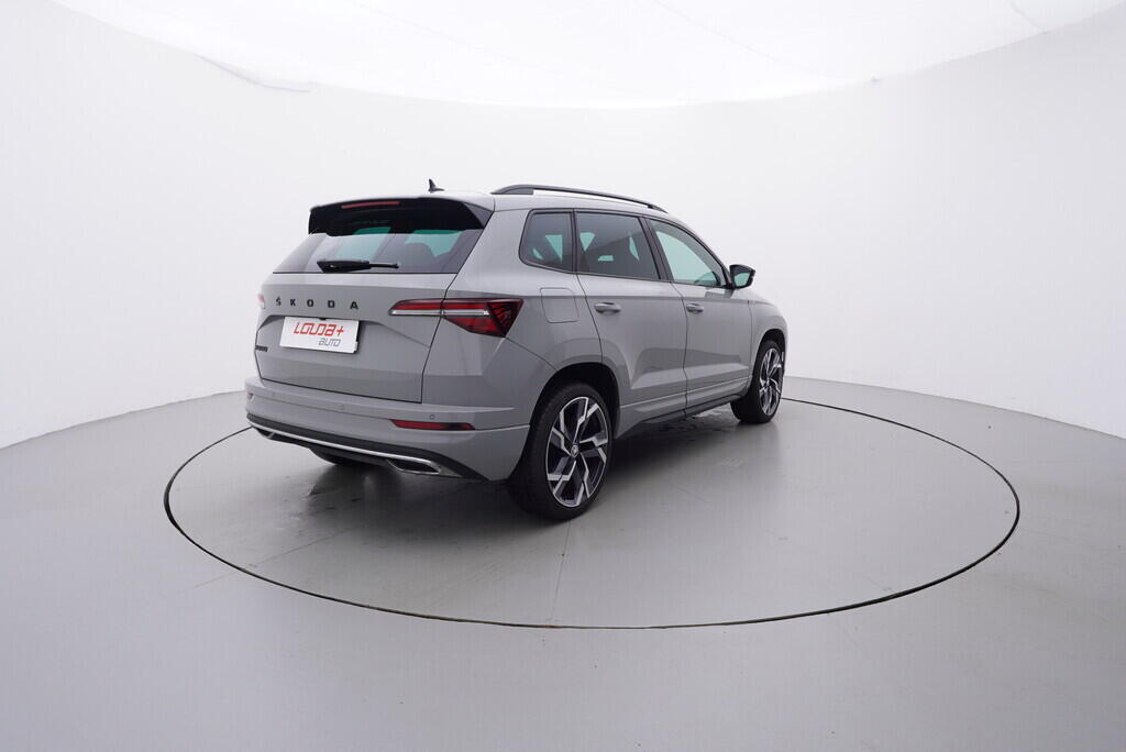 OV190V08831_14.webp_KAROQ SportLine 2.0 TSI 110 kW automat