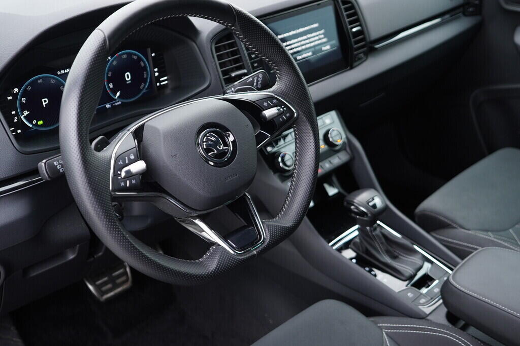 OV190V08831_21.webp_KAROQ SportLine 2.0 TSI 110 kW automat