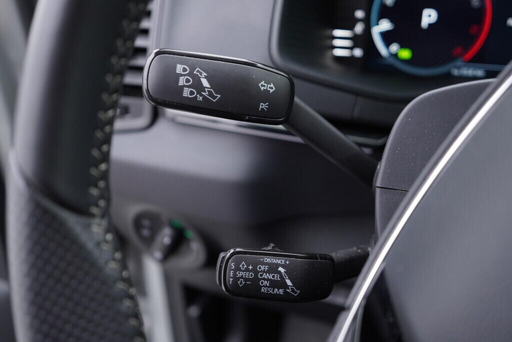 OV190V08831_23.webp_KAROQ SportLine 2.0 TSI 110 kW automat